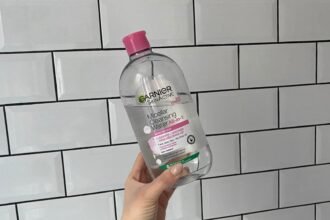 Ez történik, ha micellás vizet öntesz az orchideára és a leanderre