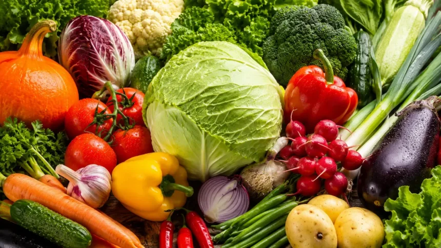 Nem a paradicsomban és a paprikában van a legtöbb vitamin: Ez az olcsó zöldség tele van hasznos tápanyagokkal