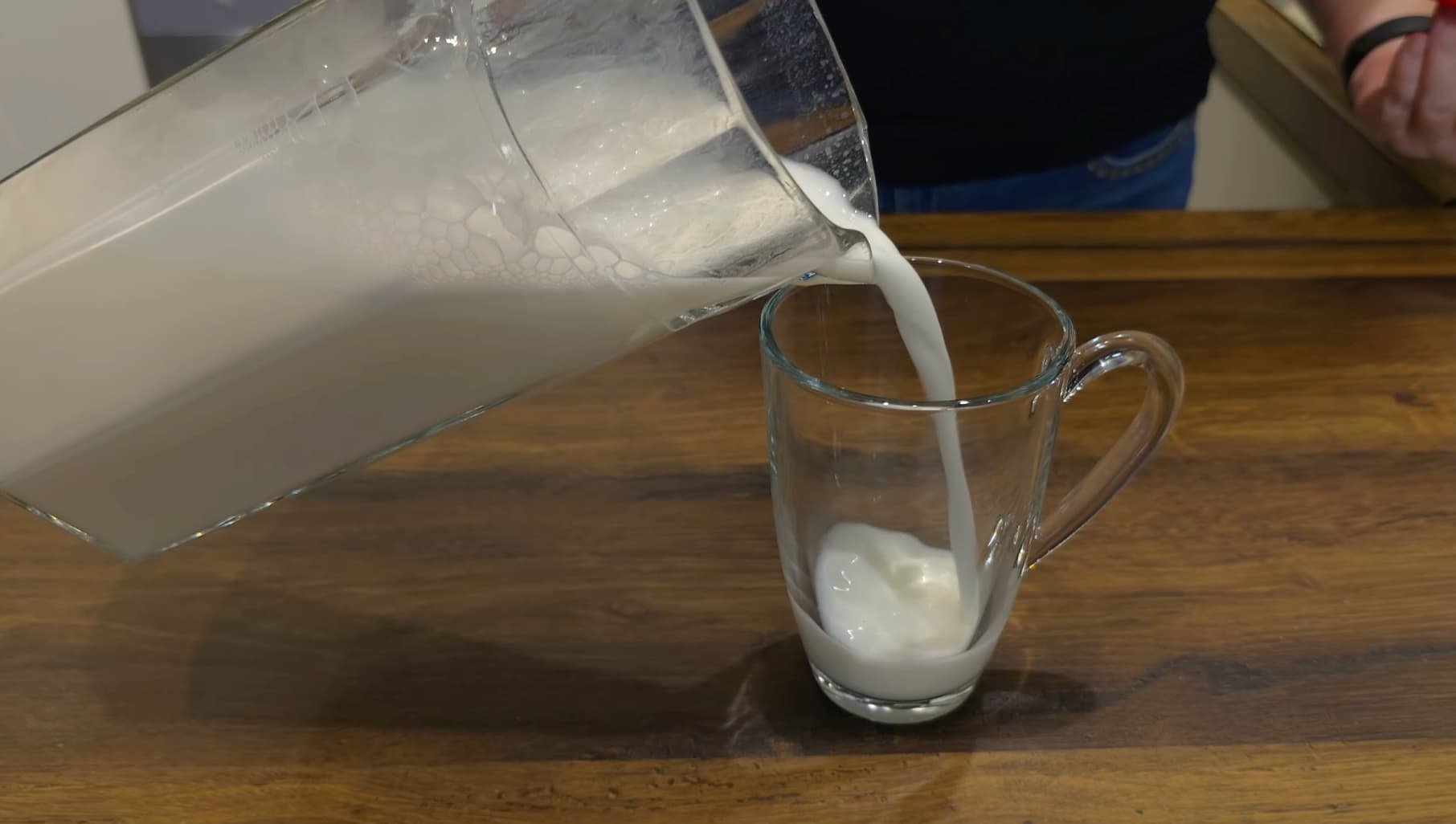 Frissít, hidratál és támogatja az emésztést is a török ital, a magyarok mégsem isszák