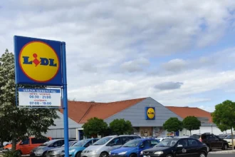 Jelentős árcsökkenés jön a Lidlben, mutatjuk, hogy melyik termékek lesznek olcsóbbak