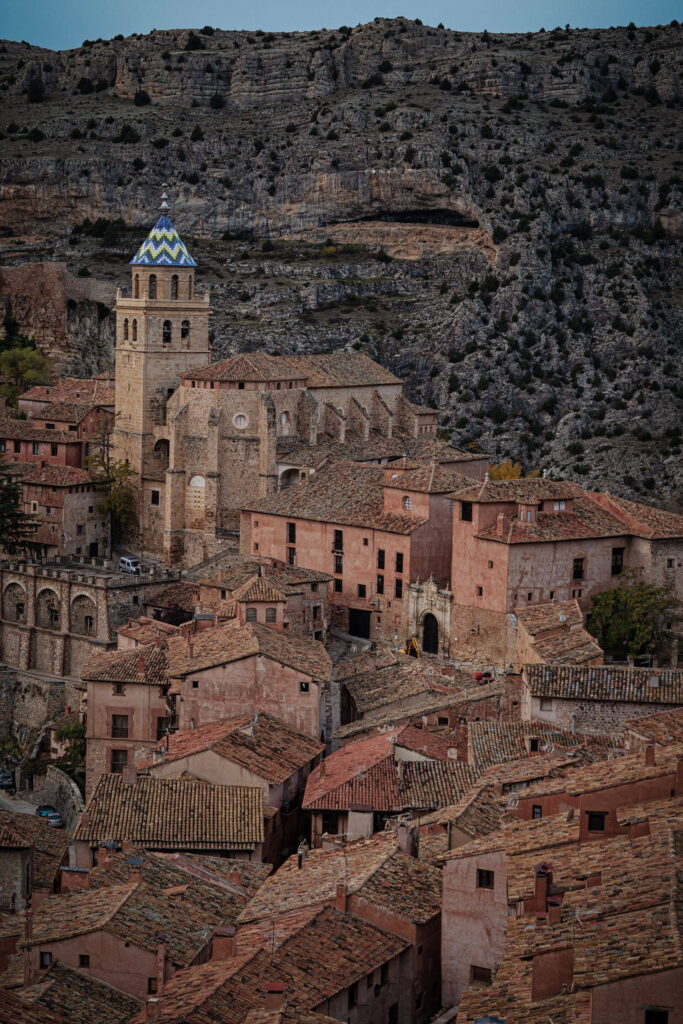 Albarracín, spanyol hegyi falu felülről