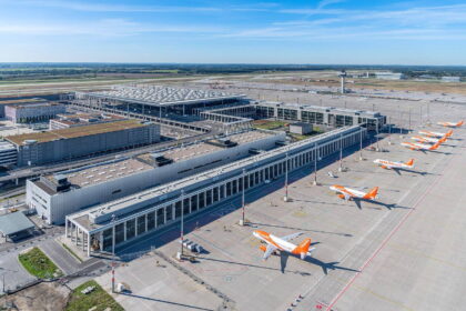 Egy évig állt egy Golf a berlini reptér rövid idejű parkolójában: több mint 74 millió forintos számla lett belőle