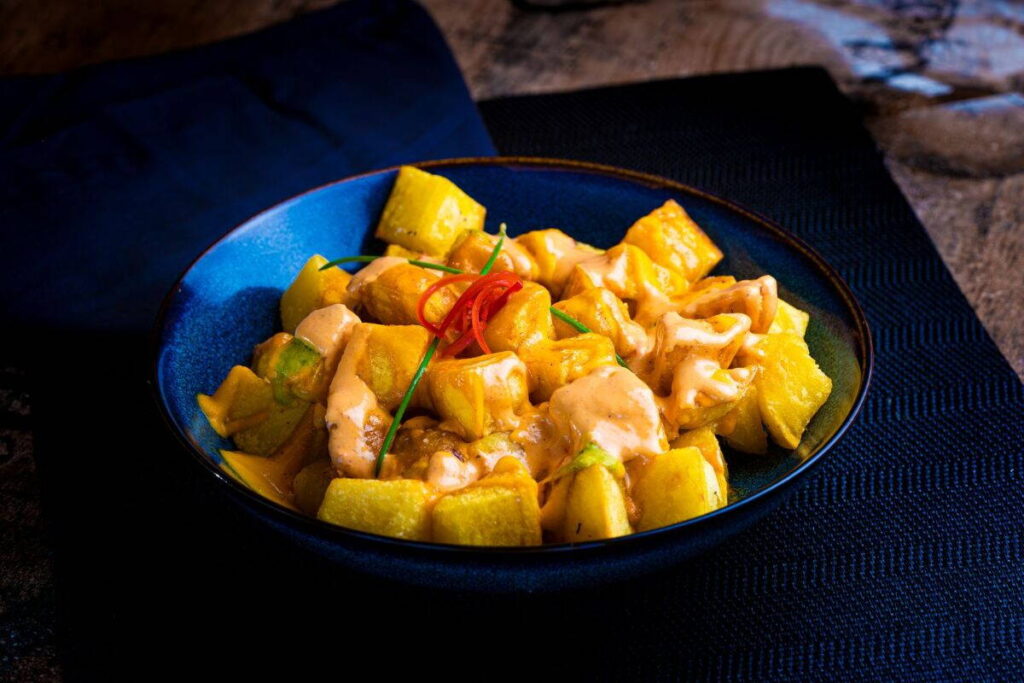 Patatas bravas, a klasszikus spanyol tapas