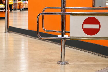 Vasárnapi boltzár jön november 1-jén! Így változik a Penny, Lidl, Aldi, Tesco, Spar és a többi üzlet nyitvatartása